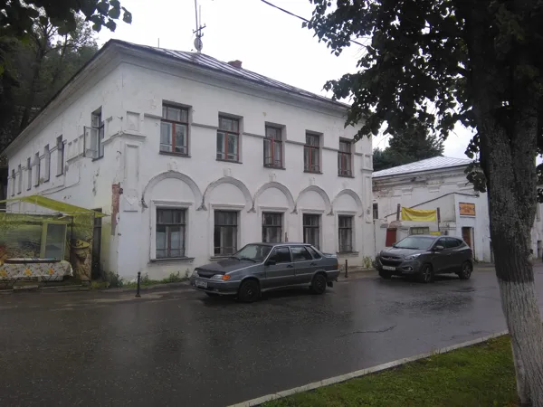 дом Тихомирова